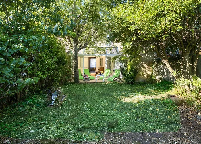 Charmante Maison Proche Сasa de vacaciones *